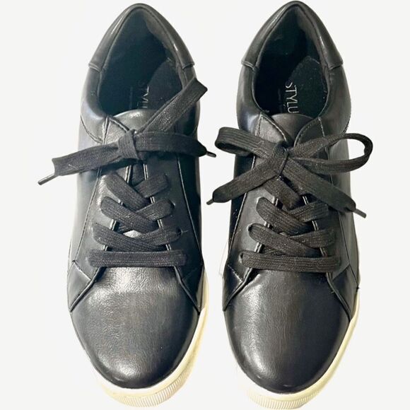 STYLUS Unisex Faux Leather Memory Foam Sneakers - Picture 7 of 11